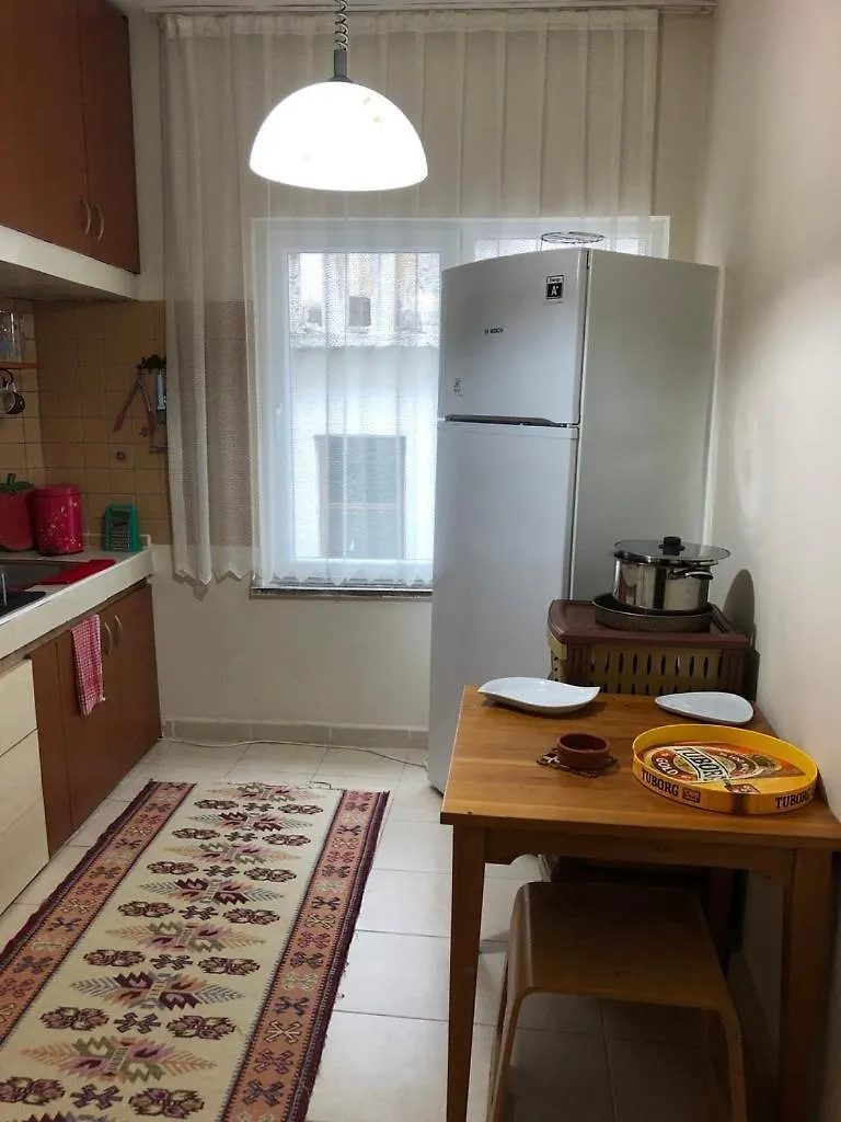 Kaleici Muhtesem Konum Benzersiz Genis Uygun Fiyat Katta Ev Apartment Antalya