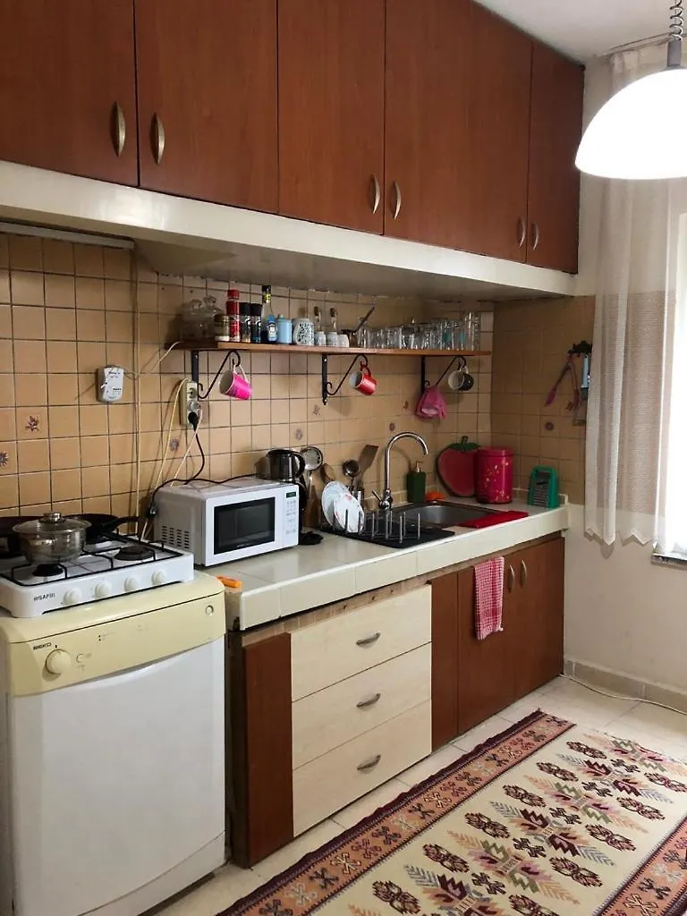 Kaleici Muhtesem Konum Benzersiz Genis Uygun Fiyat Katta Ev Apartment Antalya